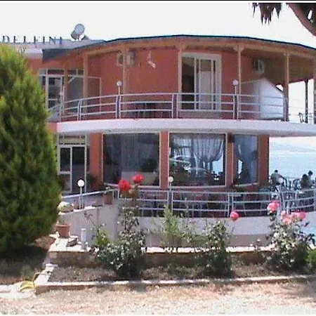 Delfini Hotel 3*