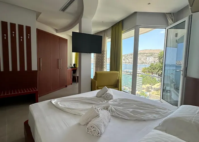 Delfini 酒店 Sarandë