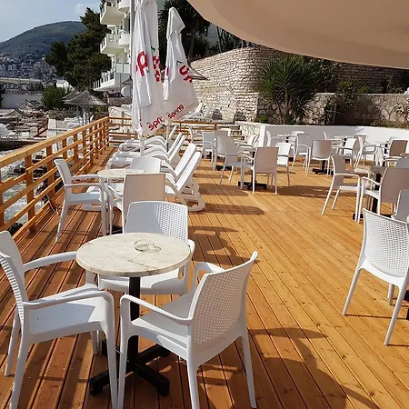 ホテル Delfini 3*