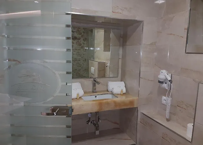 Delfini Hotel Sarandë