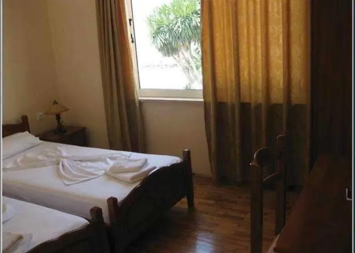 Delfini ساراندا